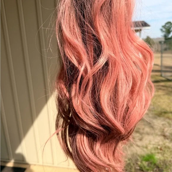 Chelsey Smith Crowns - Angie Antique Rose - Picture 11 of 14